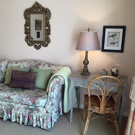 Mille Fleurs Holiday home *